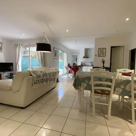 Maison Au Calme Avec Piscine Privative - Spo000-040 La Cotinière